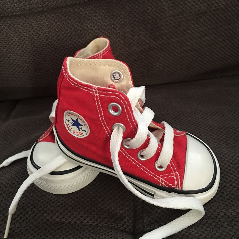 Converse size 4 (baby)